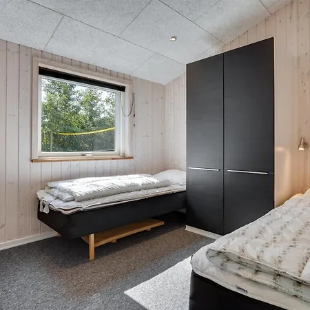 Dom wakacyjny Siegfried - 500m From The Sea By Interhome *